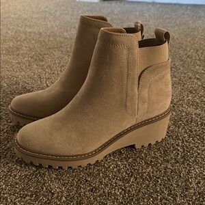 Women's Tan Ankle Boots